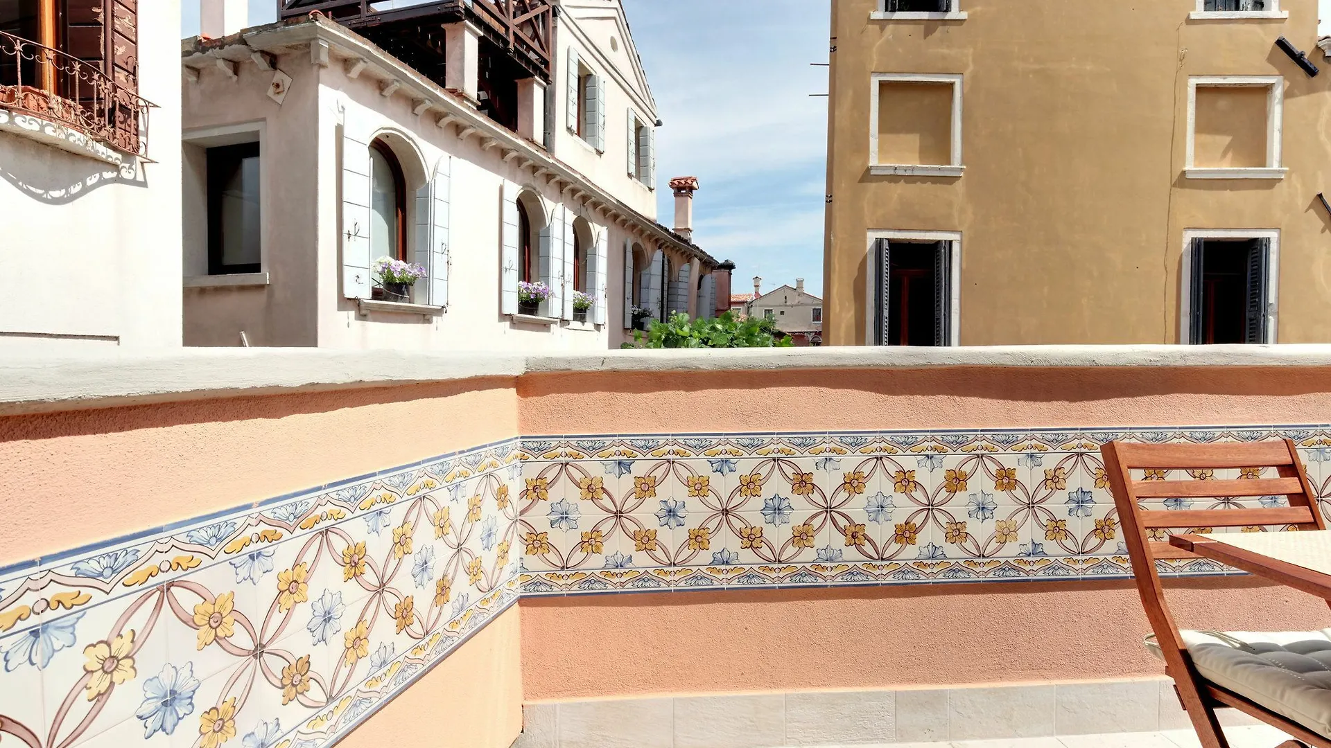 Santo Stefano Accademia Apartment Venice Italy